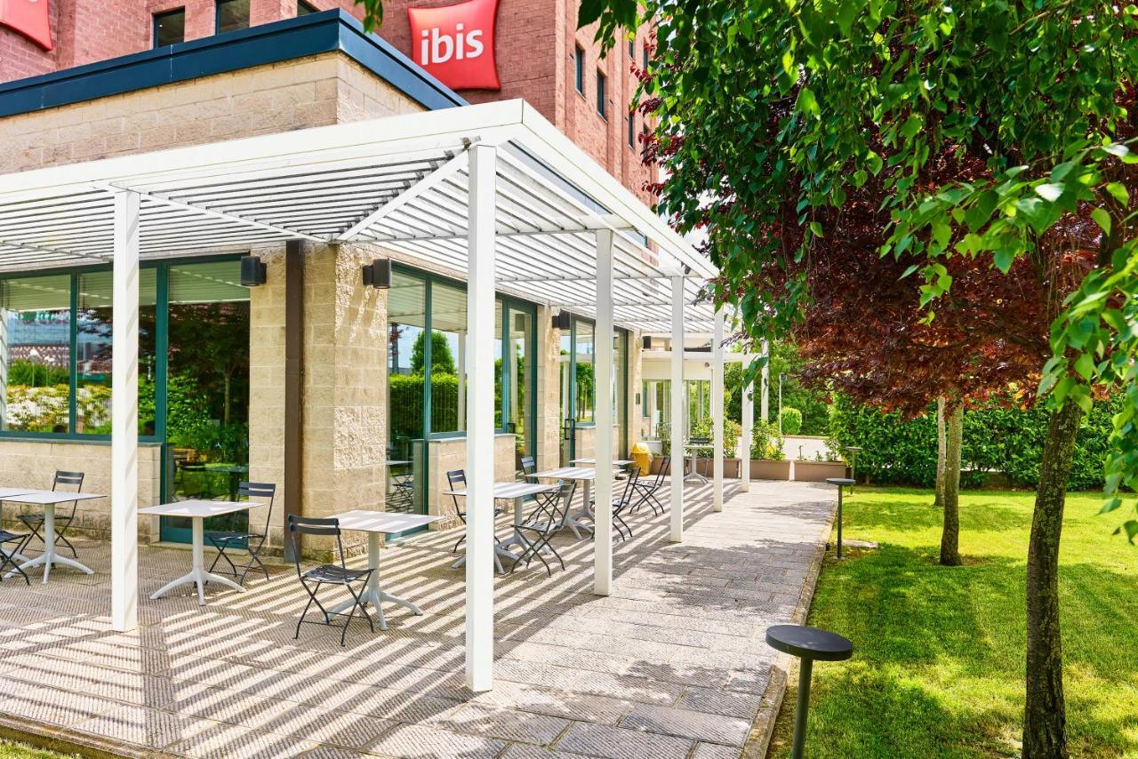 Hotel Ibis Firenze Prato Est Campi Bisenzio Exterior foto